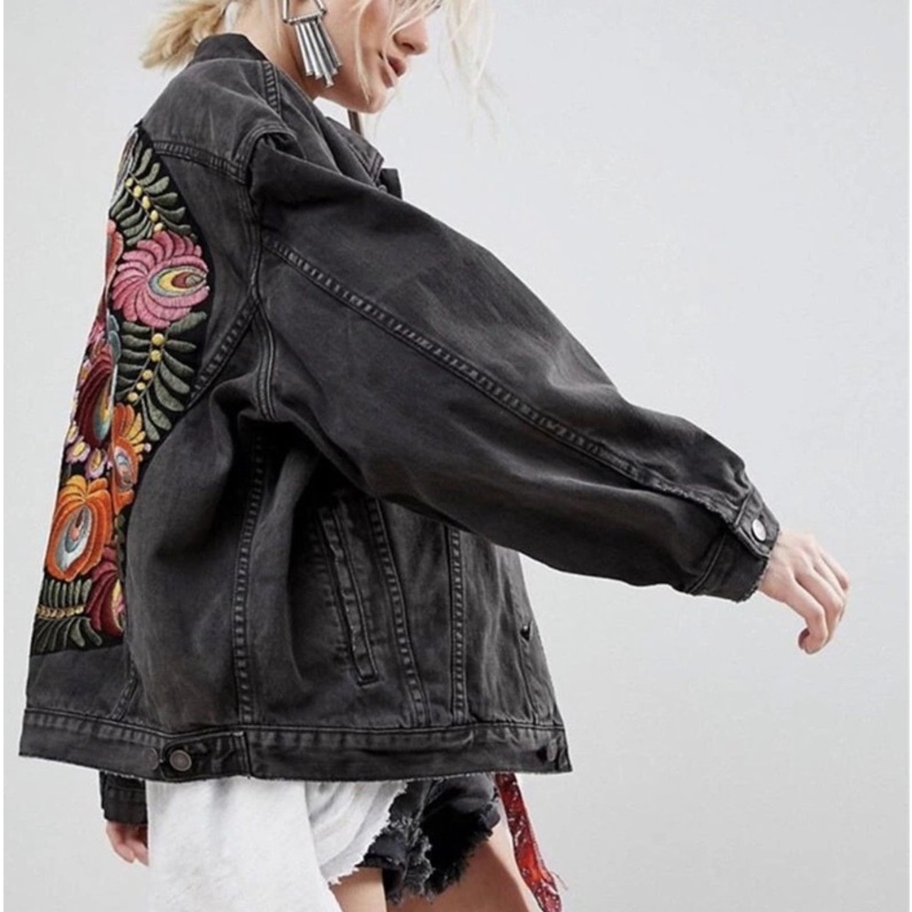 Vibrant Embroidered Jean Jacket - Picture 10 of 10